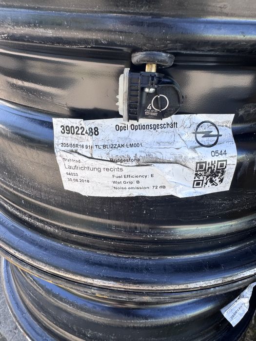 Продам диски R16 5x105