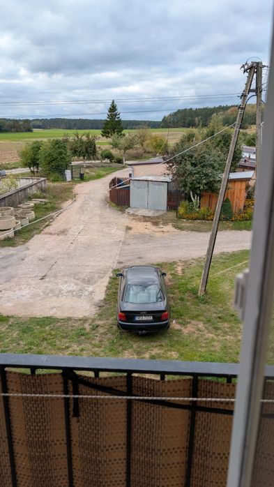 Mieszkanie 3 pokoje , garaż, piwnica