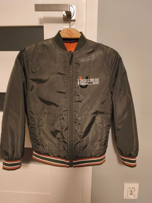 Kurtka bomberka dla chłopca