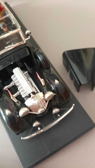 Raríssimo. RIO Itália 1/43 - Mercedes 770K - O carro de Hitler - Com caixa. Portes inclusos.