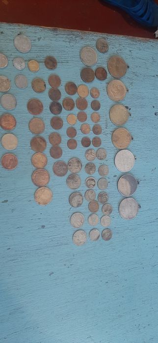 Копійки 10коп 1992 50коп 4 ягідник 1992