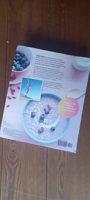 Książka 28 Day Healthy Eating & Lifestyle Guide - Kayla Itsines