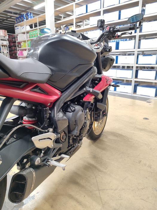 Triumph street triple R