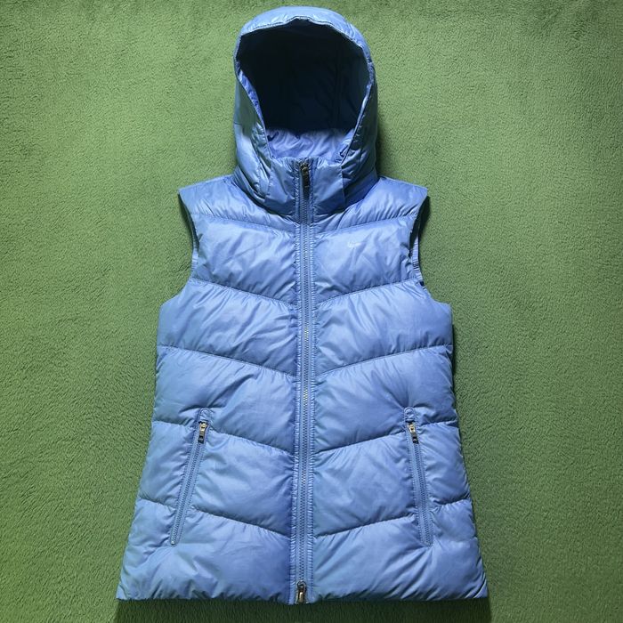 Пухова жилетка Nike