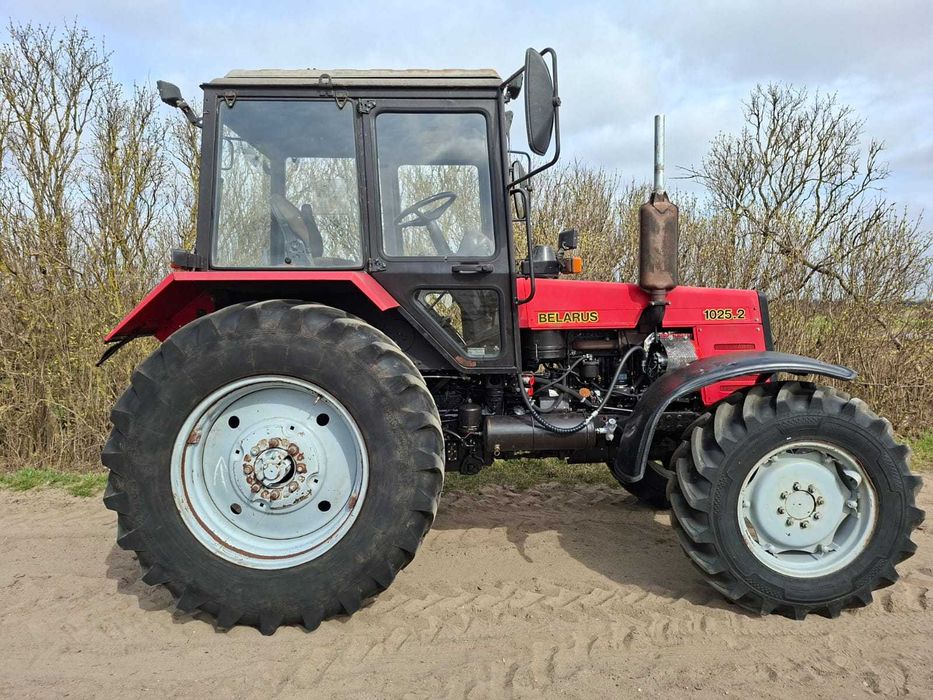 Ciągnik rolniczy Belarus 1025.2, MTZ 820