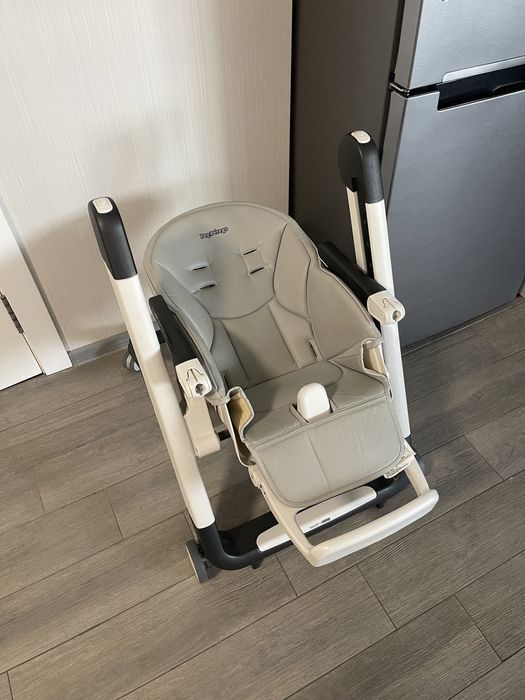 Стільчик для годування peg-perego siesta