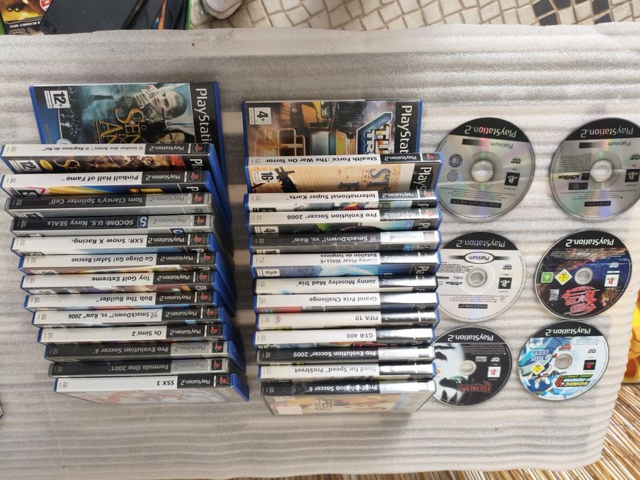 Conjunto de 33 jogos para Sony PlayStation 2 Ps2