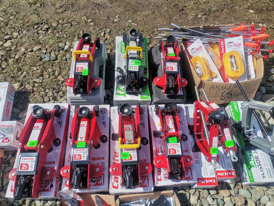 Акція, (на усі моделі)Домкрат підкатний  на 2 Т BELAUTO ,CarL