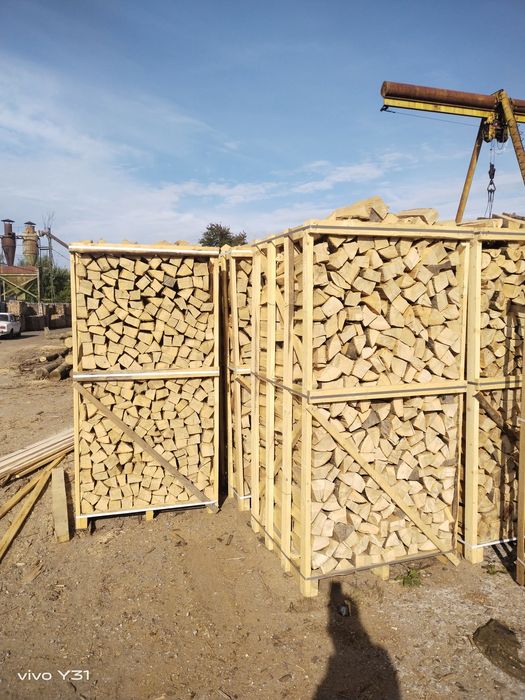 Дрова букдуб,граб. колоті від 3000 до 4000 грн.
