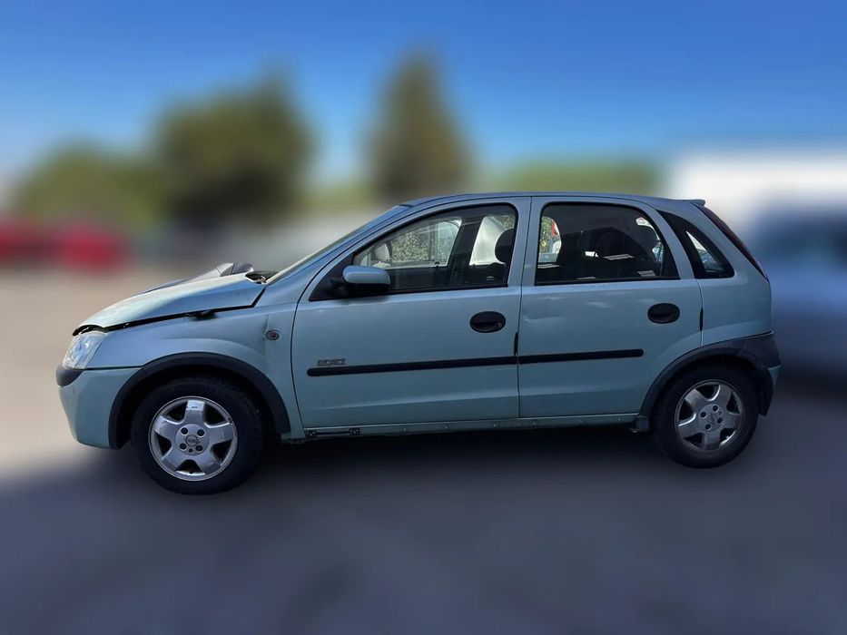 Opel Corsa C 1.2 de 2002 para peças