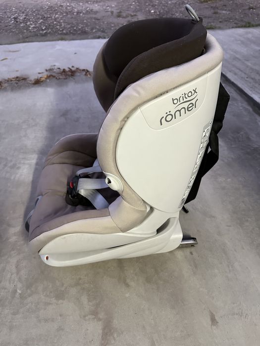 Fotelik samochodowy Romer Britax Trifix isofix 9-18 kg gratis