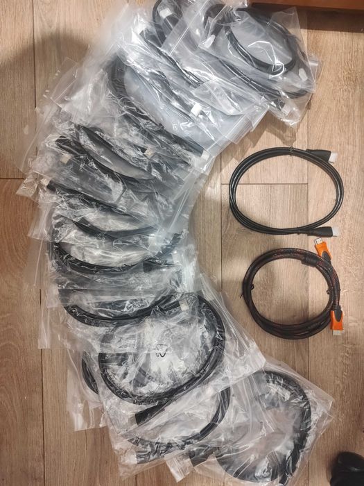 Відеокабелі VGA, DVI, HDMI, DisplayPort (DP), DMS-59 та інші