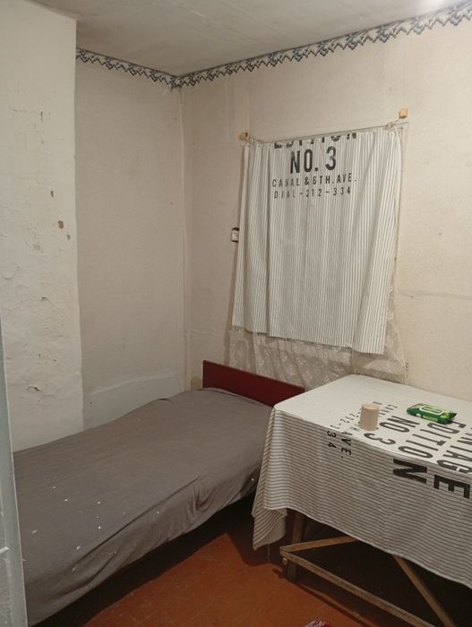 Будинок 200 км від Києва в затишному місці на станції Нові Білокорович