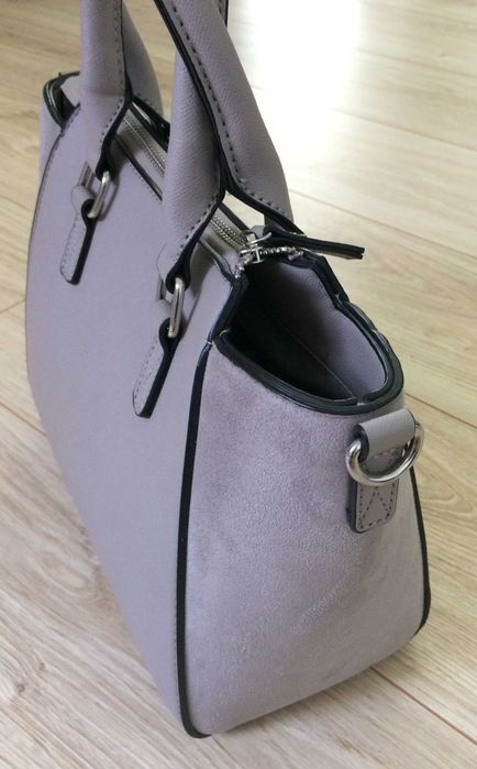 Torebka kuferek szara elegancka na ramię i do ręki jak nowa