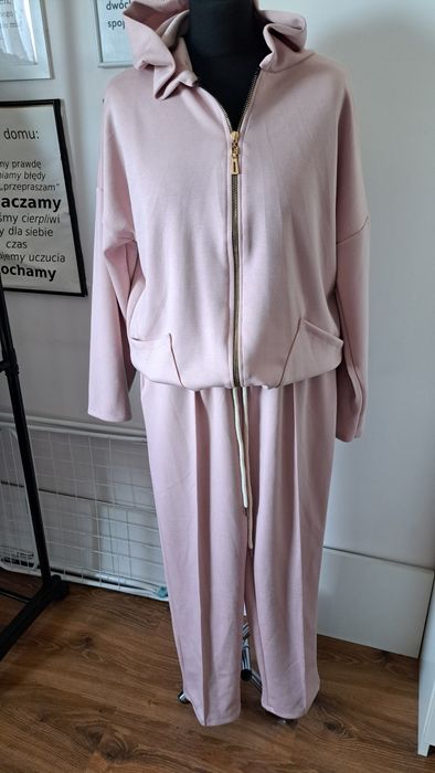Nowy dres damski L-XL