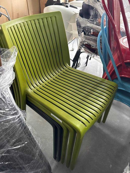 дивани,столи,прямі кутові,дивани офісні шафи,шафи тумби