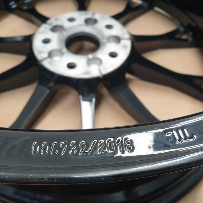 Felga aluminiowa 8Jx19' VW GOLF R-LINE