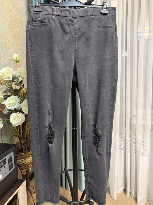 Брюки джинсы на разный вкус