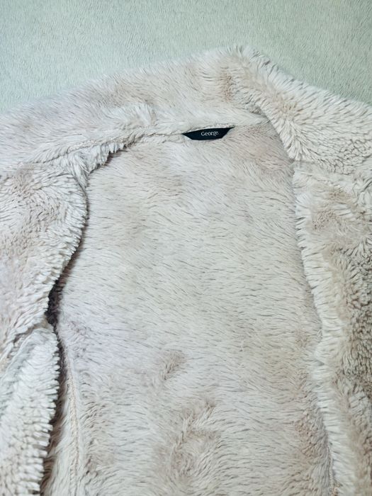 Косуха, куртка від бренду George