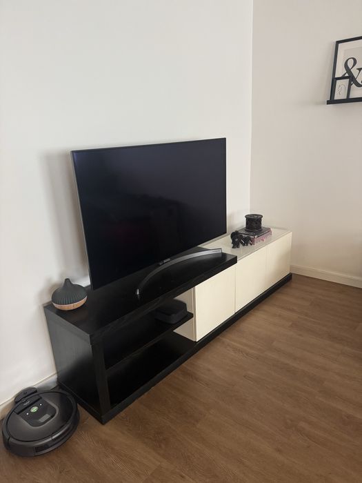 Movel TV madeira maciça