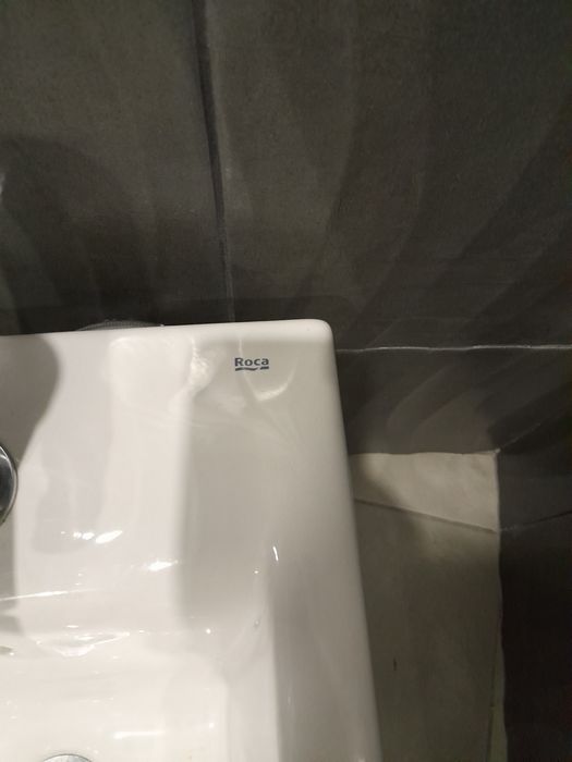 Bidé Roca com torneira