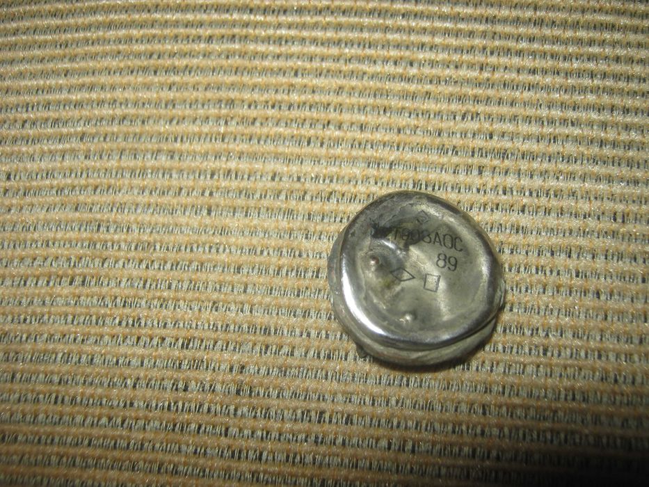 ТРанзистор 2Т908,1989 год.С копа