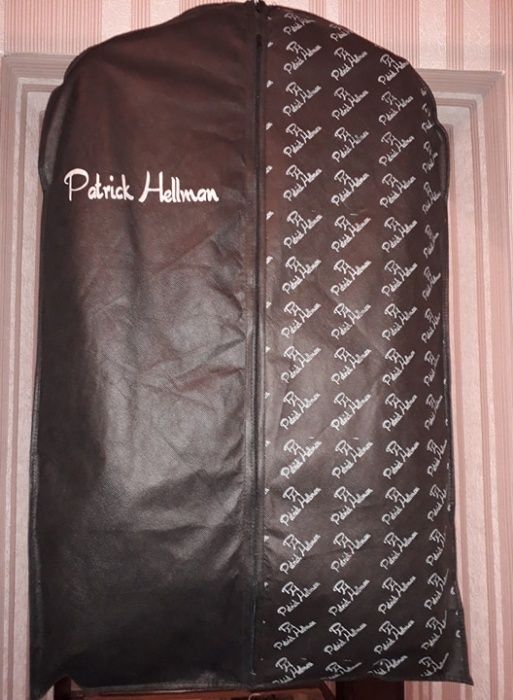 Продам мужской костюм Patrick Hellman