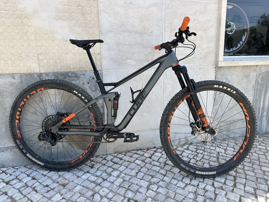 Cube Stereo TM Carbono 29” 2021 – Suspensão Total Fox – SRAM GX – Excelente Estado