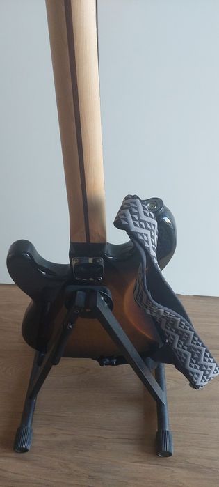 Baixo Fender Squier Precision