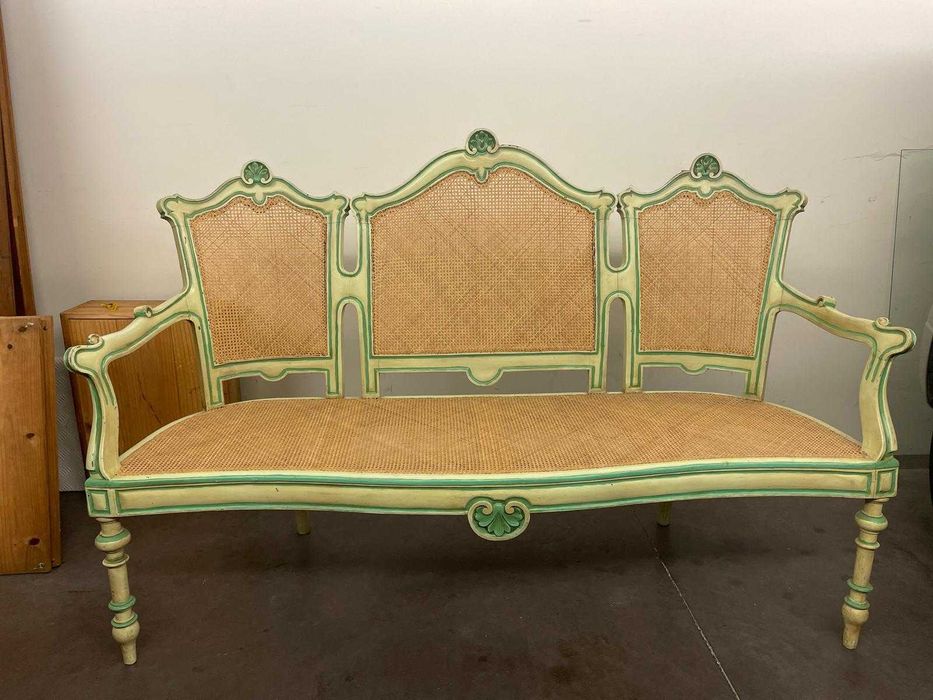 Conjunto cadeirões de palha