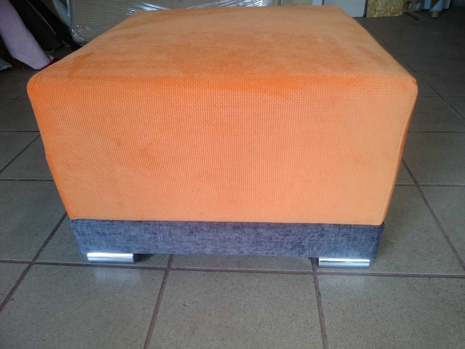 Pufa kwadrat 60 x 60 x42 siedzenie bonell
