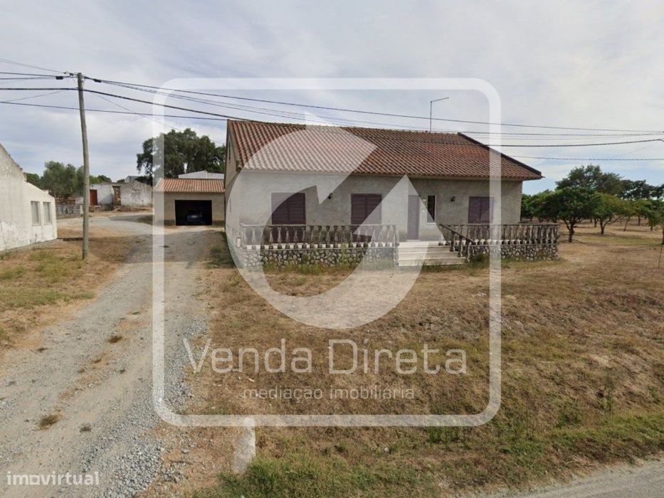 Moradia T3 Isolada | Garagem 720 m² de Terreno | Foros da Afeiteira...