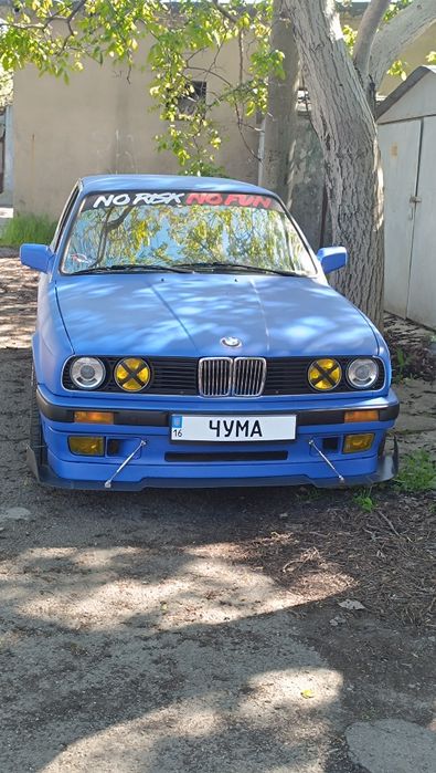 Продам БМВ е30 седан ПП