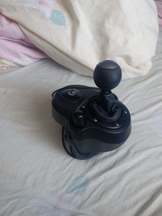 Руль Logitech G29