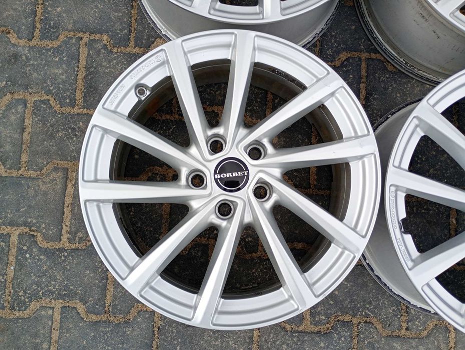 Borbet CMA V Crystal Silver 7Jx17H2  5x112 ET47  Audi  VW  Seat Skoda