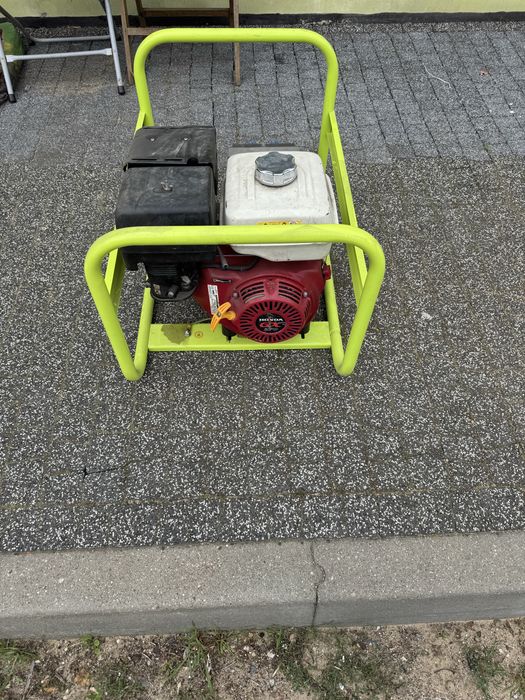 Agregat Prądotwórczy 4,6kW 230V Pramac E 5000 Honda GX270
