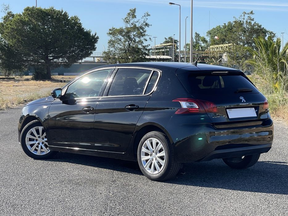Peugeot 308 1.2THP 130cv