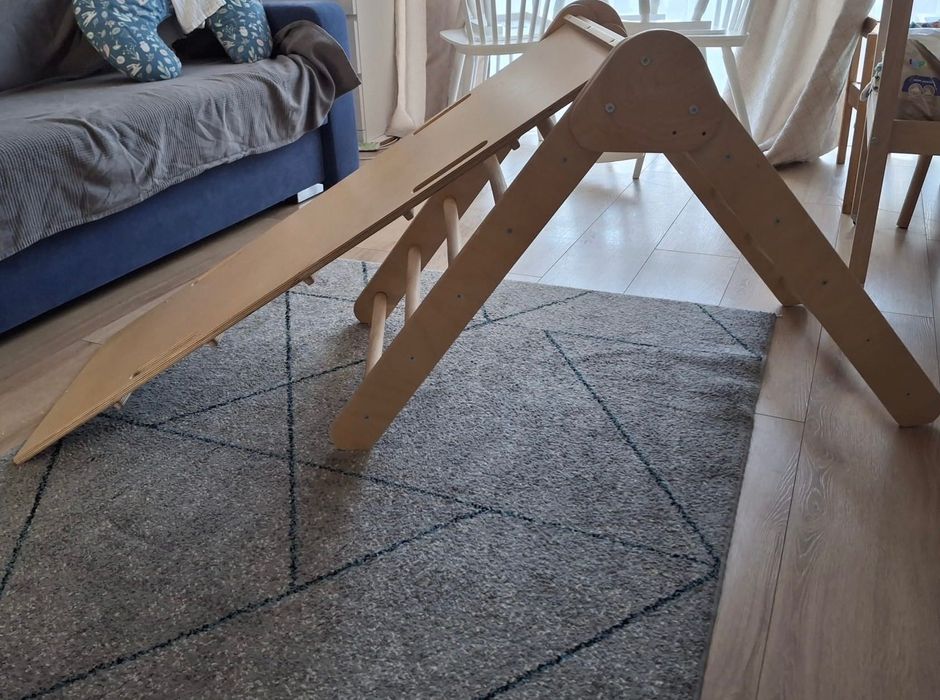 Drabinka i zjeżdżalnia  dla dzieci Juupi