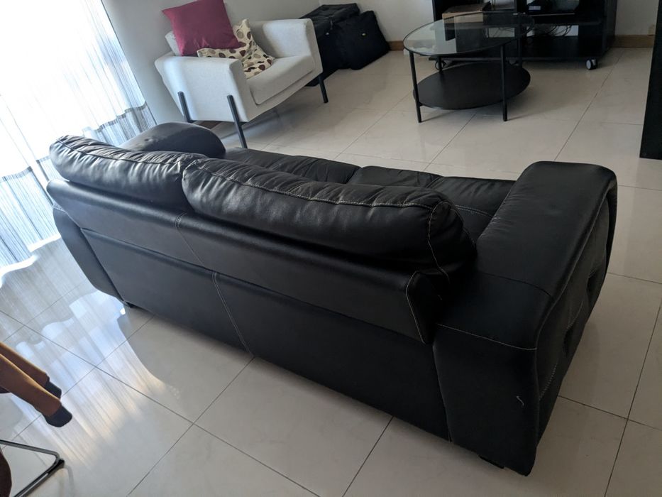 Sofa de dois lugares