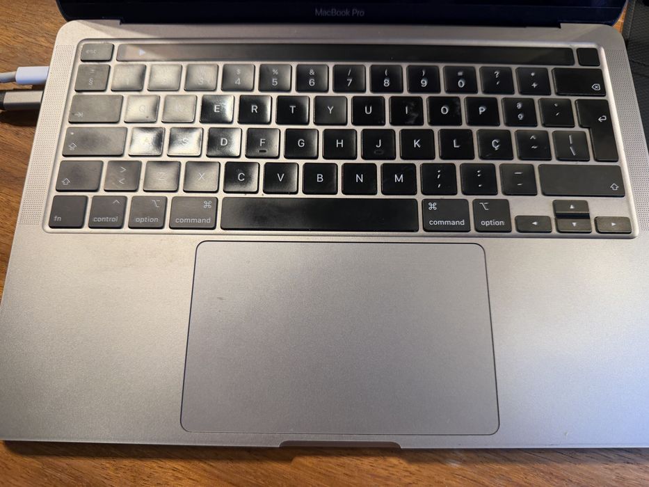 Mac book pro 13 polegadas 2020 (com touchbar)
