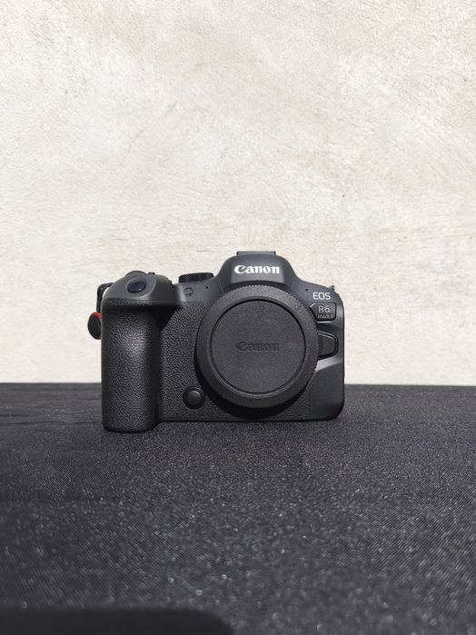 Canon R6 mark  II
