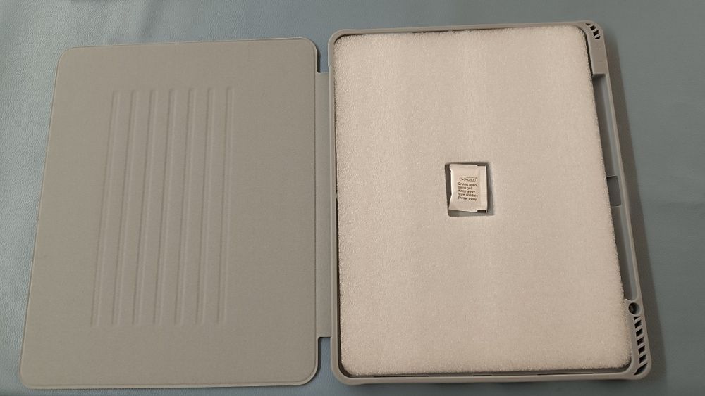 Capa Magnética iPad 12