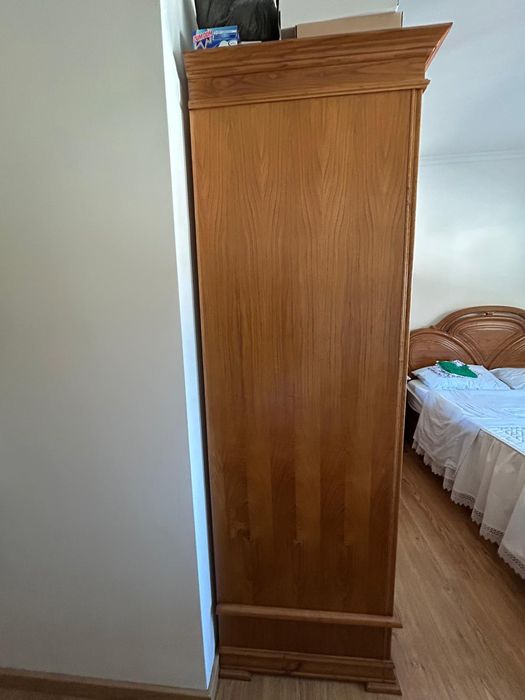 Roupeiro de 4 portas