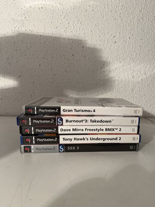 Vendo vários jogo ps2