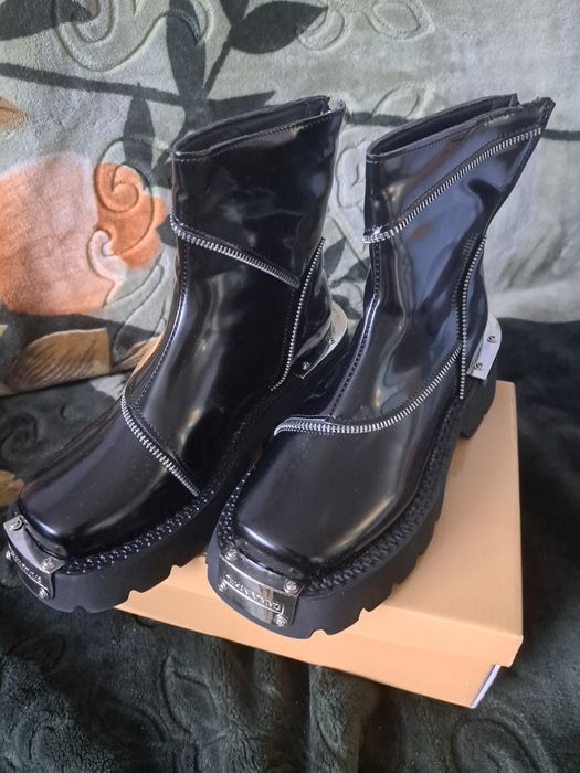 Продам   ботінки     37 розмір ,  нові