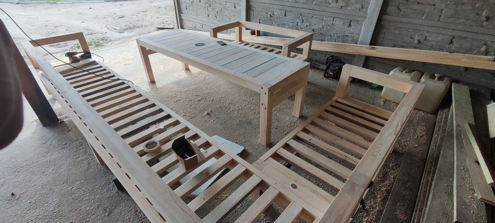 Meble ogrodowe.    .