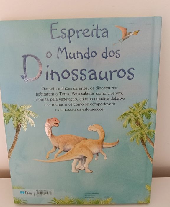 Espreita o Mundo dos Dinossauros