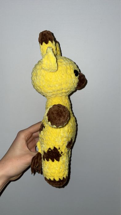 żyrafa na szydełku