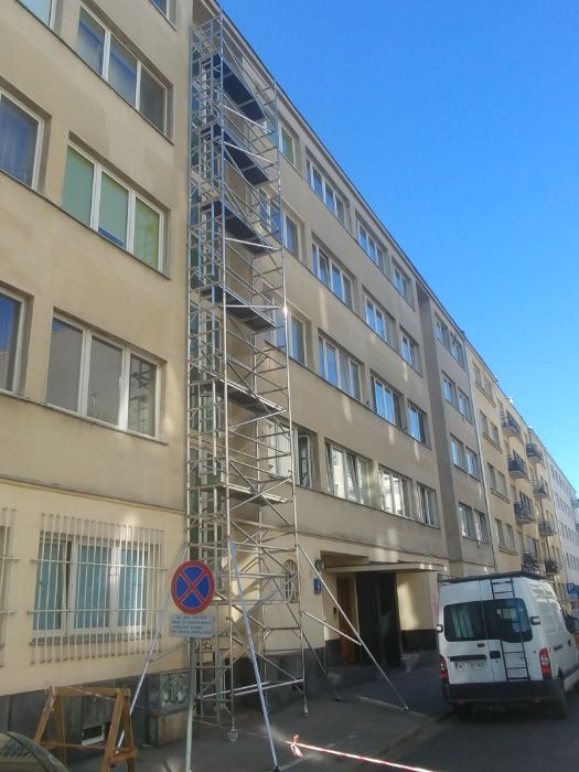 Rusztowania aluminiowe przejezdne wynajem jezdne od 7 zł za metr.