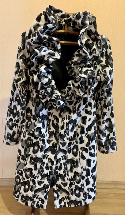 Пальто демісезонне